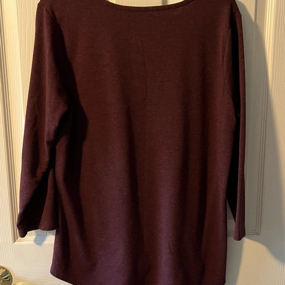 Women's Burgundy Top - Picture 4 of 5